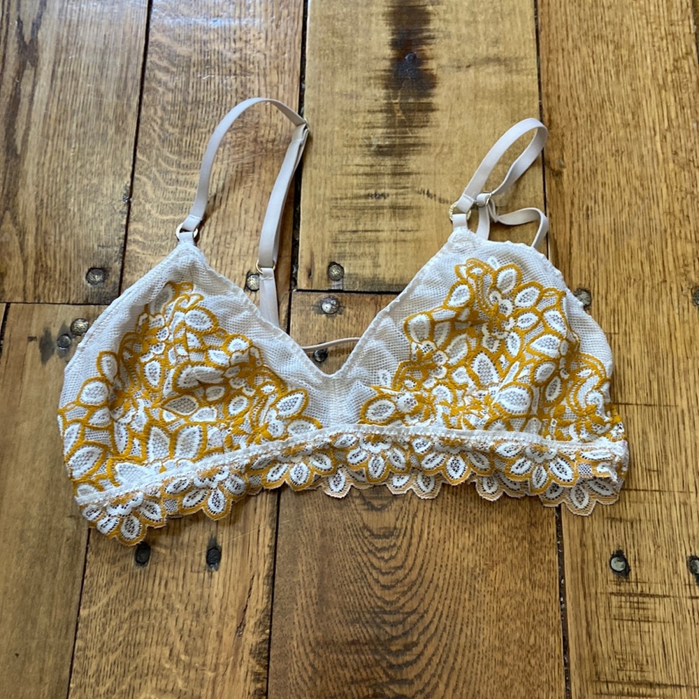 Size small